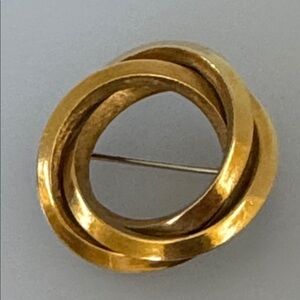 18k real solid gold Brooch